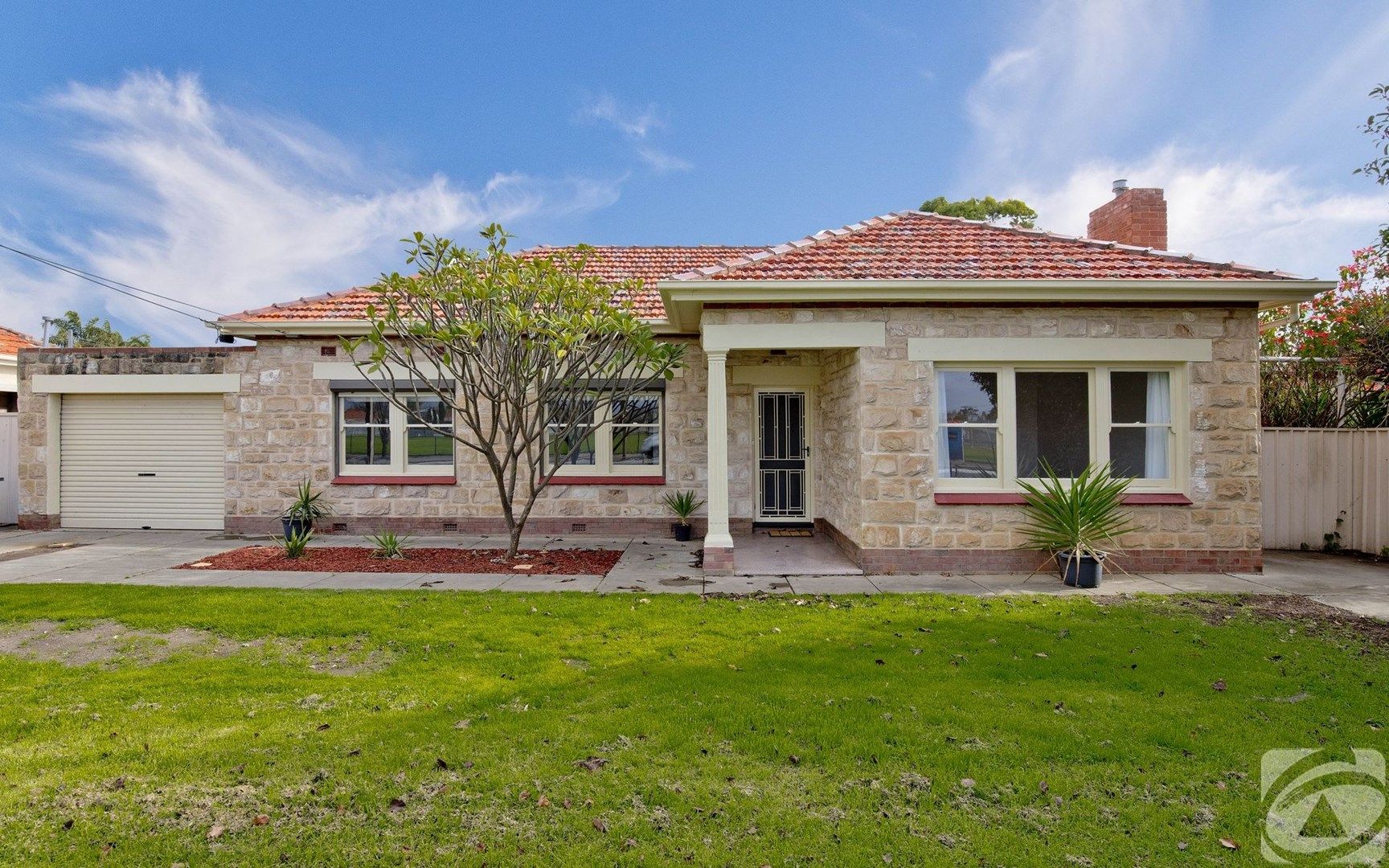 4 bedrooms House in 60 Marion Road BROOKLYN PARK SA, 5032