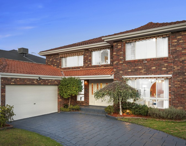 34 Madigan Drive, Glen Waverley VIC 3150