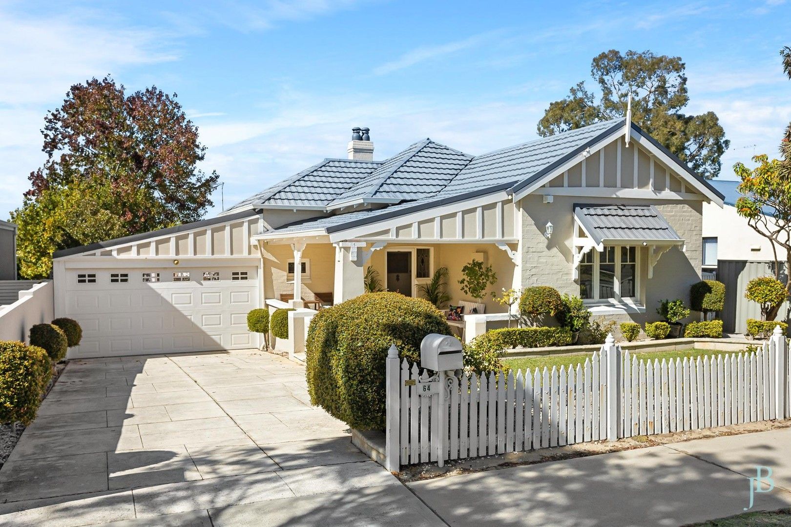 4 bedrooms House in 64 Forrest Street SOUTH PERTH WA, 6151