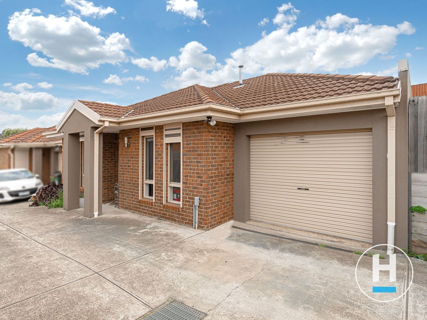 2/13 Green Valley Grove, Meadow Heights VIC 3048, Image 1