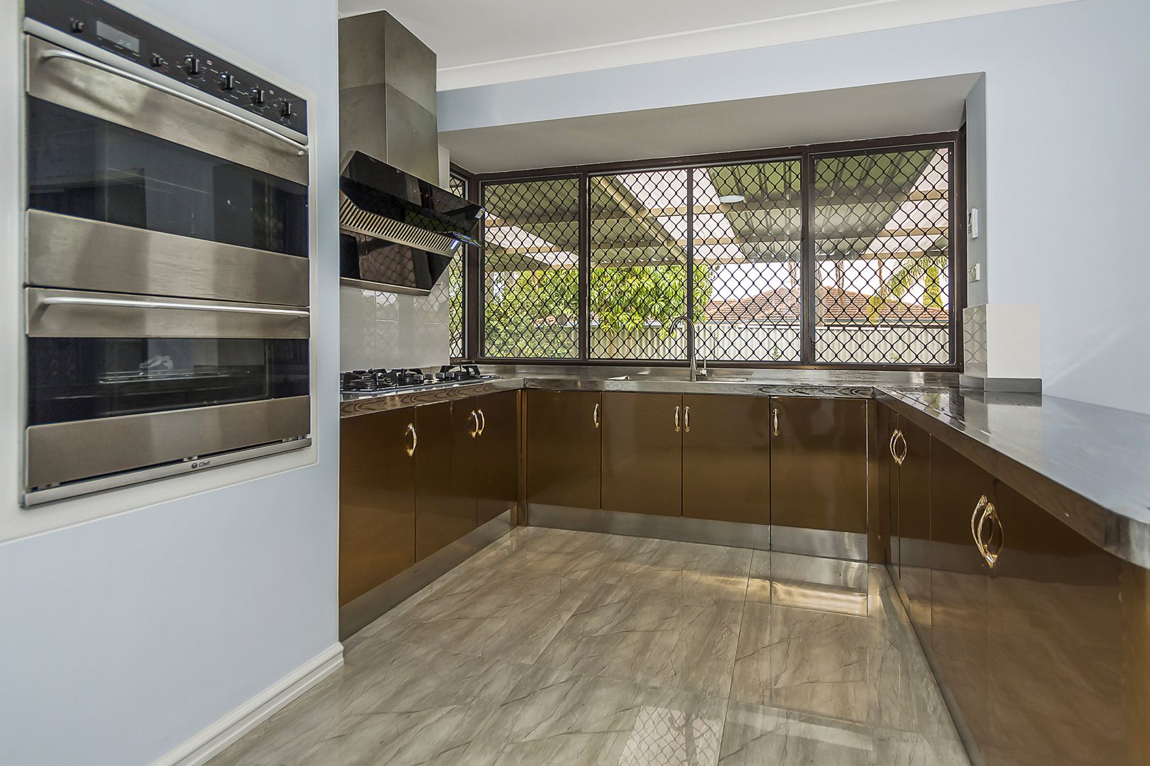 7 August Court, Bull Creek WA 6149, Image 2