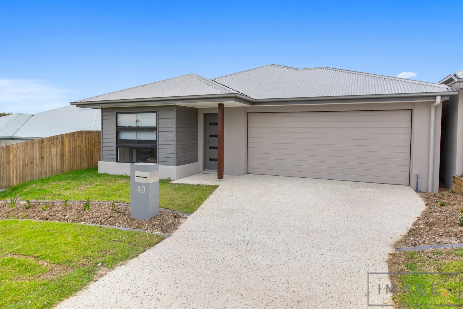 4 bedrooms House in 40 First St HOLMVIEW QLD, 4207