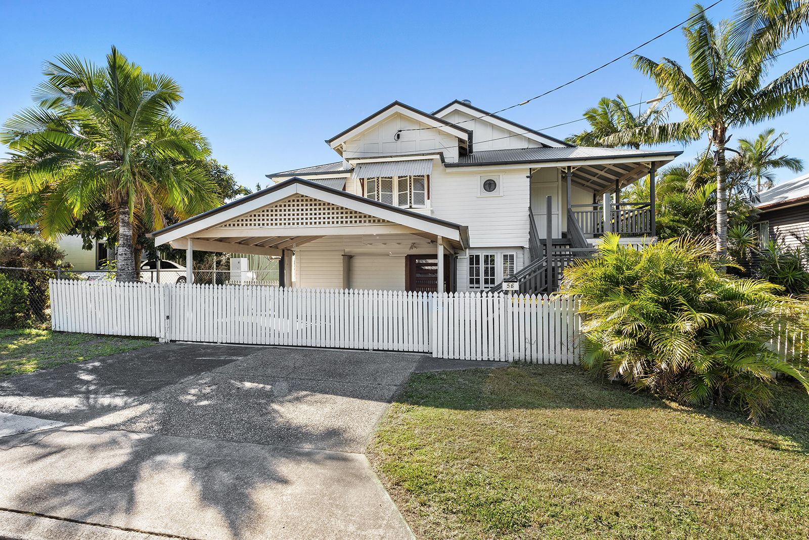 6 bedrooms House in 56 Cameron Street FAIRFIELD QLD, 4103