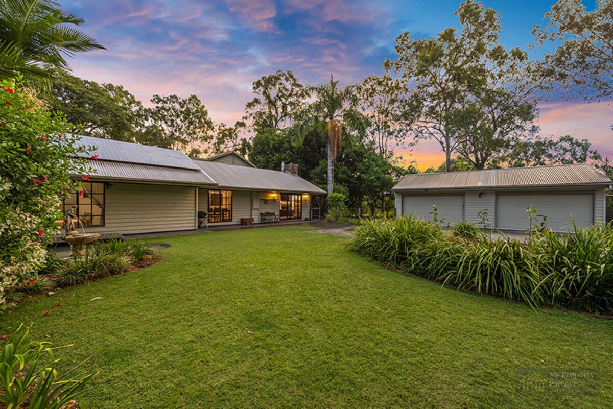 4 bedrooms Rural in 381 Tamborine Mountain Road TAMBORINE QLD, 4270