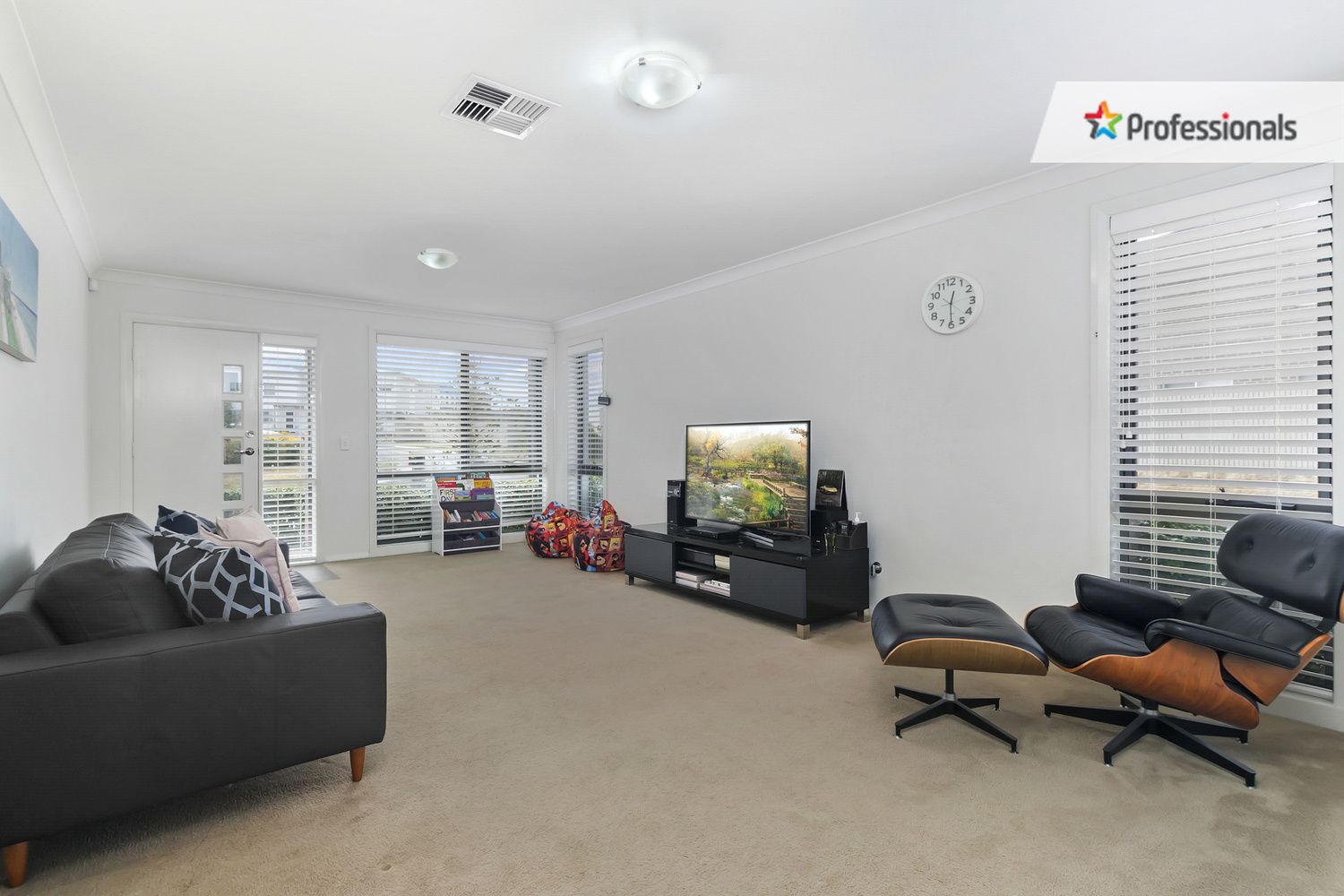 29A Northampton Drive, Glenfield NSW 2167, Image 1