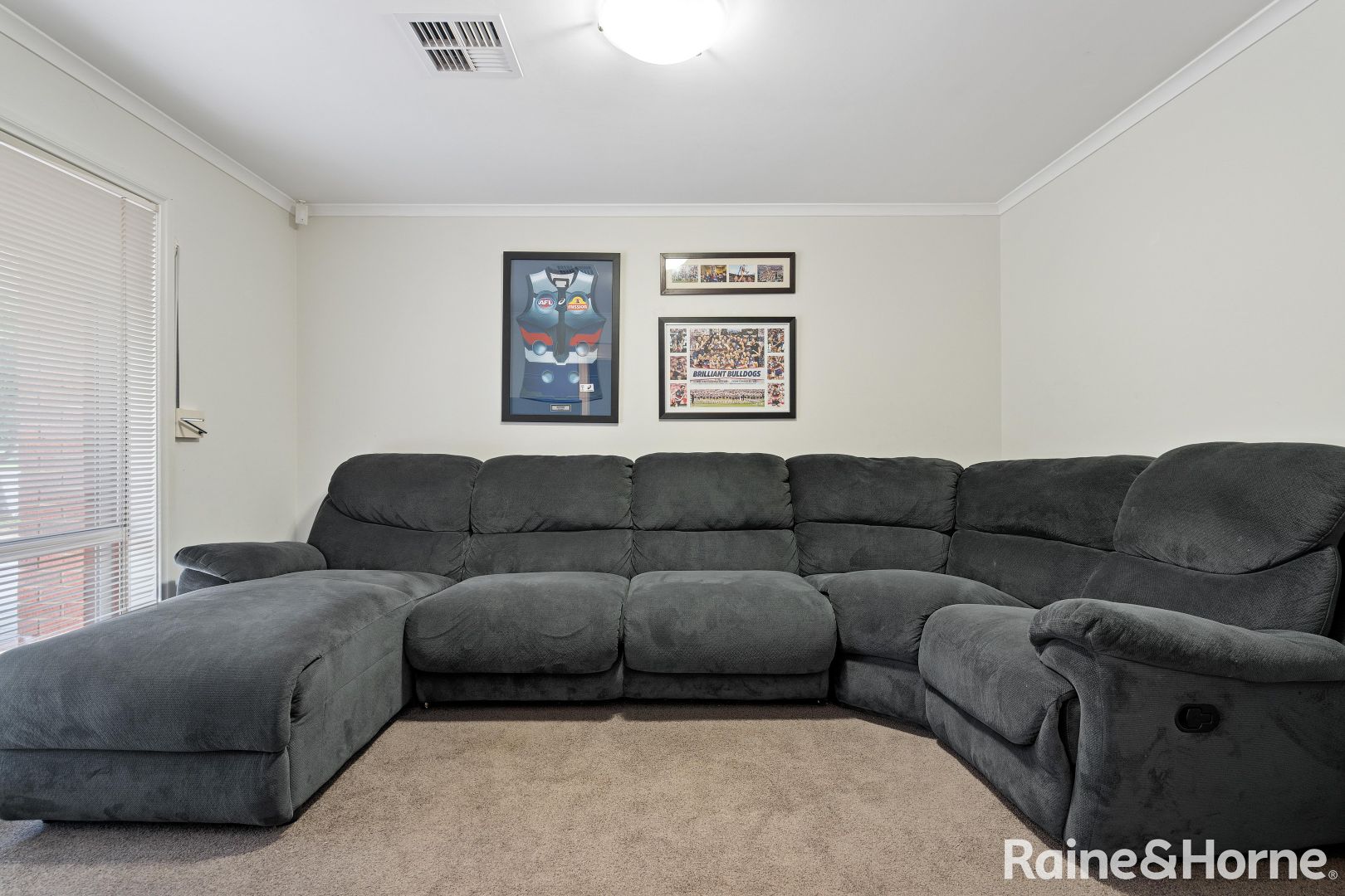 1 Strathaird Court, Smithfield SA 5114, Image 2