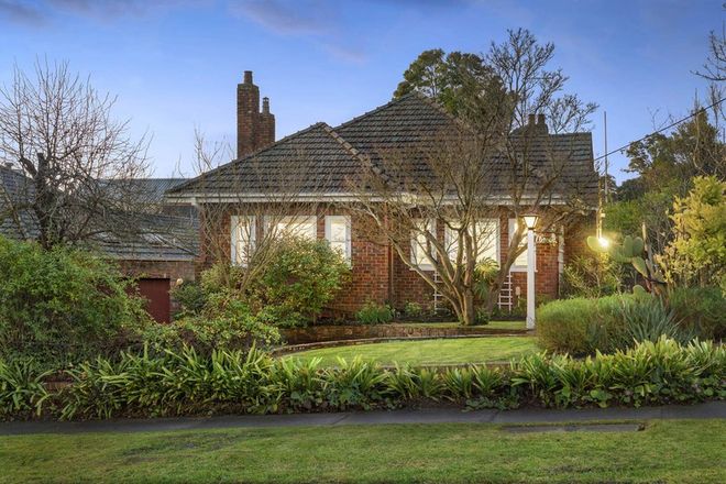 Picture of 7 Crest Avenue, DEEPDENE VIC 3103