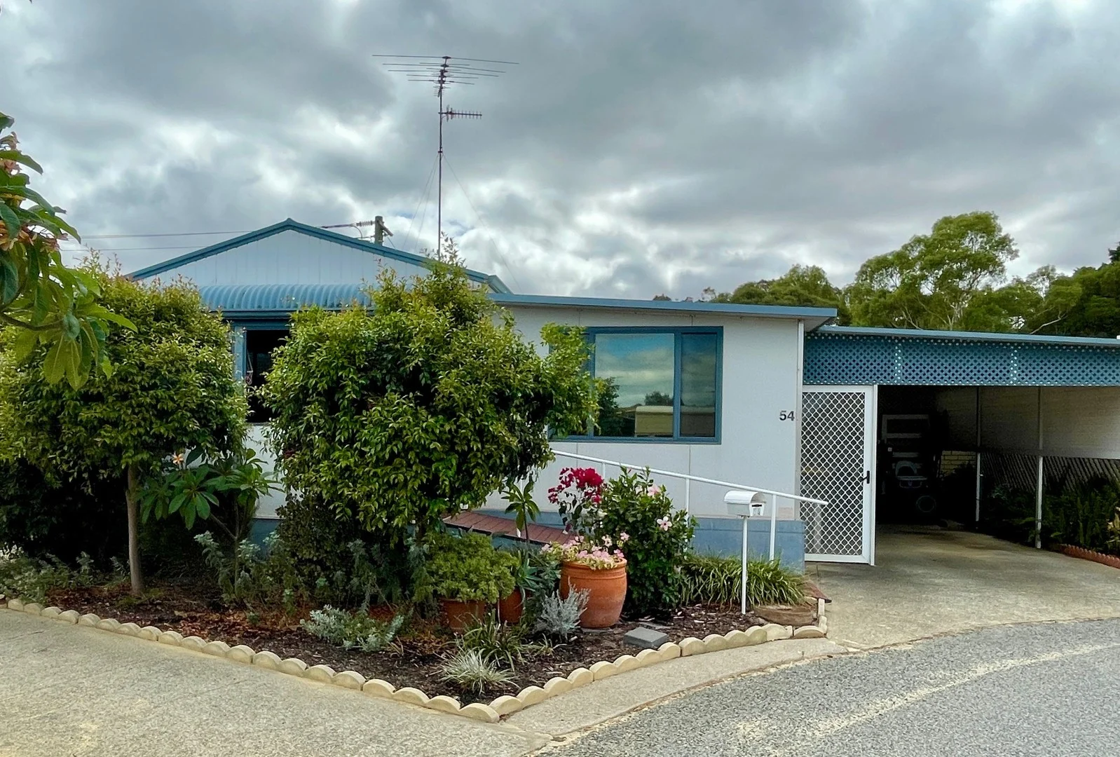54/490 Pinjarra Road, Furnissdale WA 6209