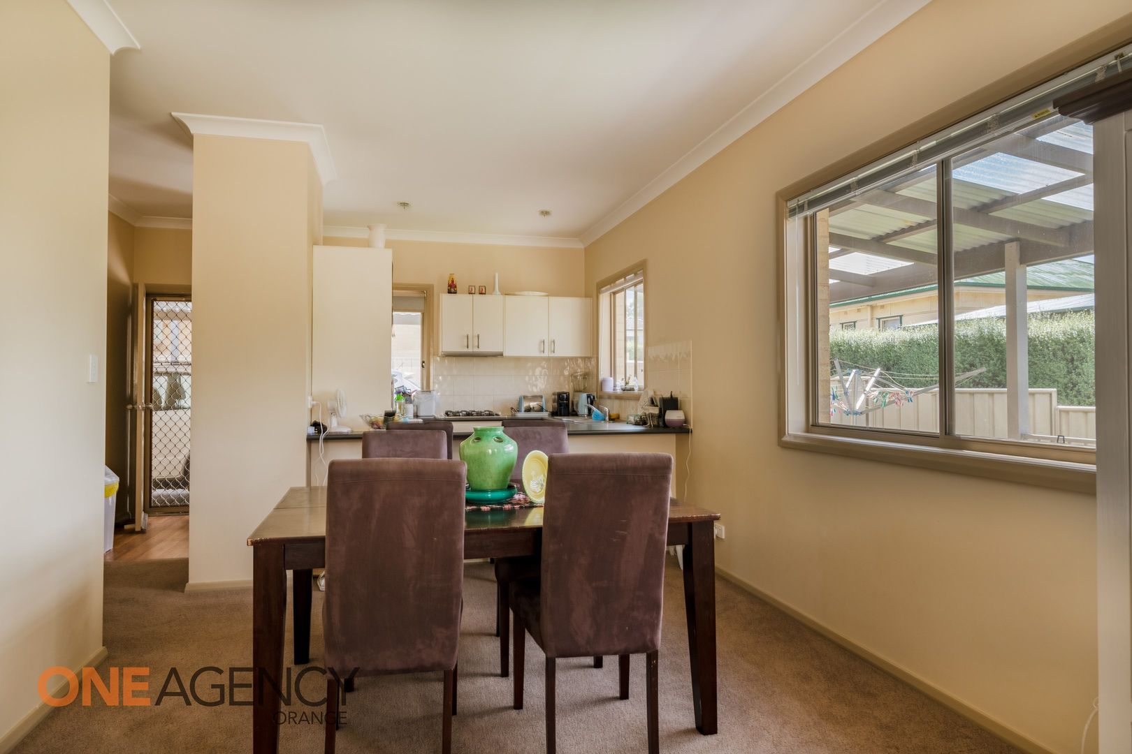 2/18 McLachlan Street, Orange NSW 2800, Image 2