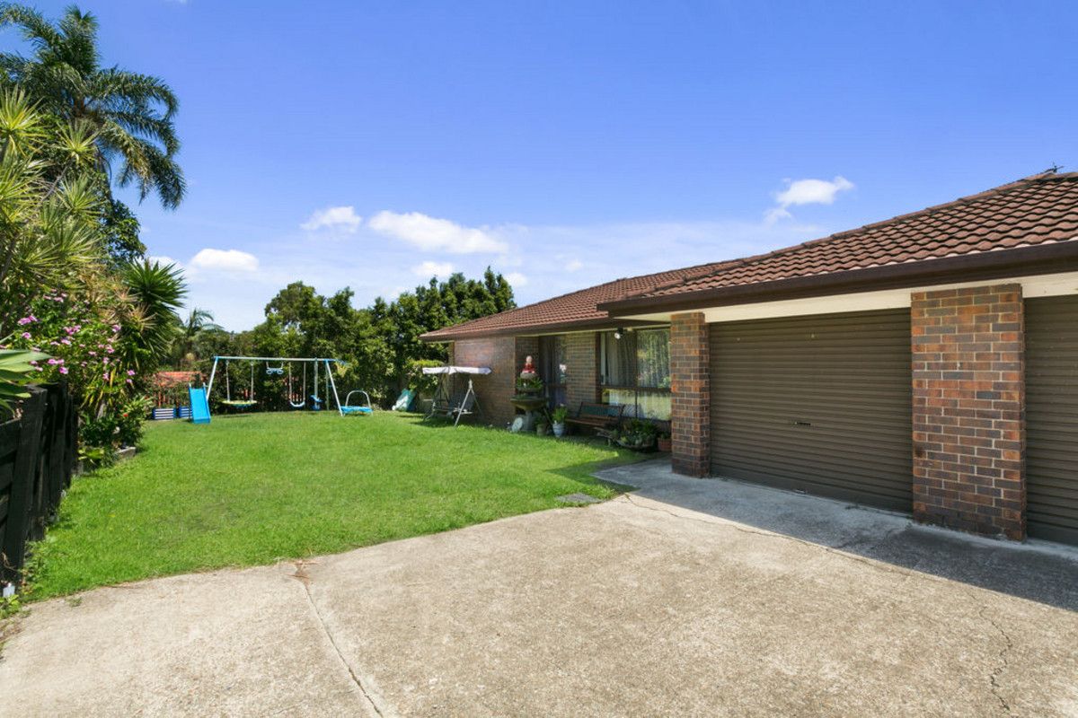 2/13 Gumbeel Court, Highland Park QLD 4211, Image 0