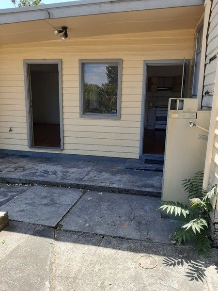 2 bedrooms Duplex in 3A Harrow Street FRANKSTON VIC, 3199