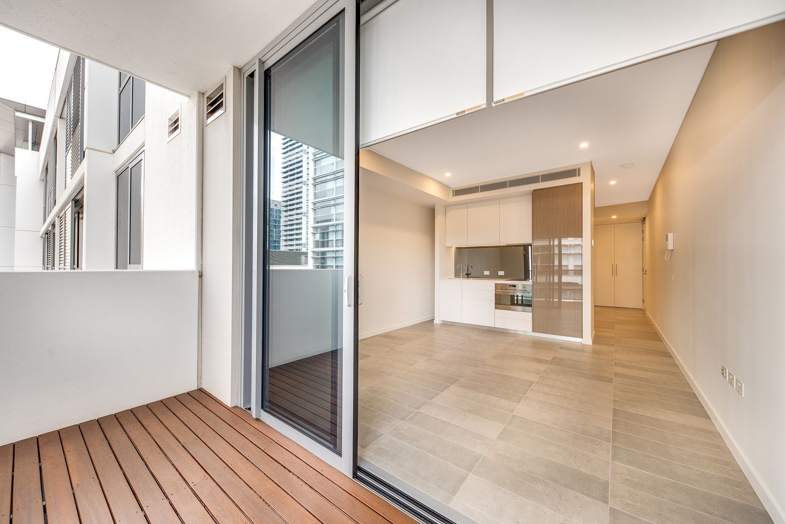 1 bedrooms Studio in 512/8 Moreau Parade EAST PERTH WA, 6004