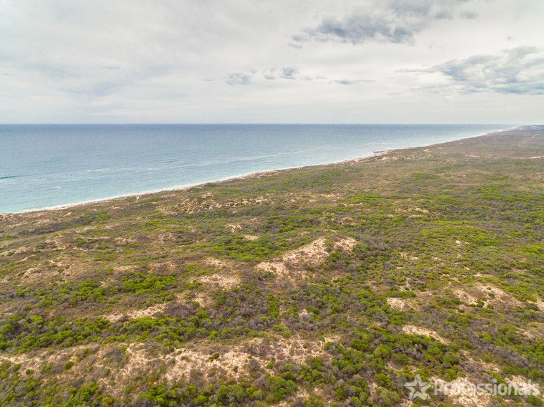 Lot 736 Flat Rocks Road, South Greenough WA 6528, Image 2