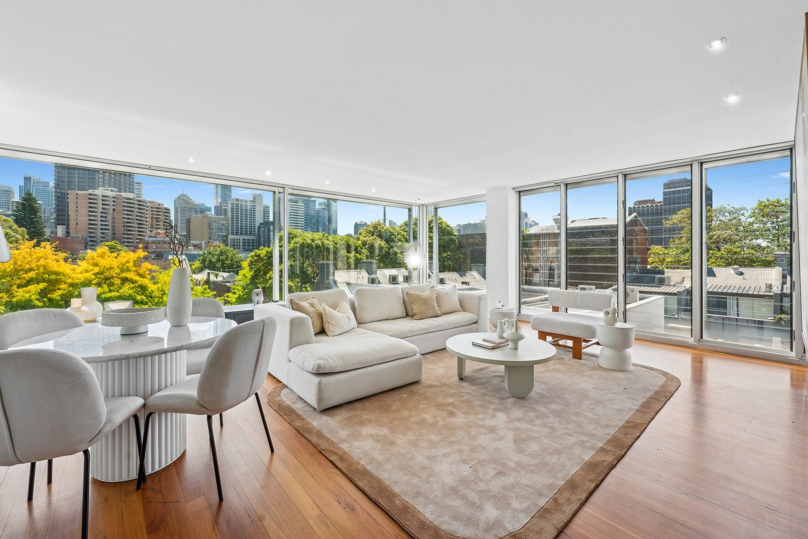2 bedrooms Apartment / Unit / Flat in 324/46-50 Burton Street DARLINGHURST NSW, 2010