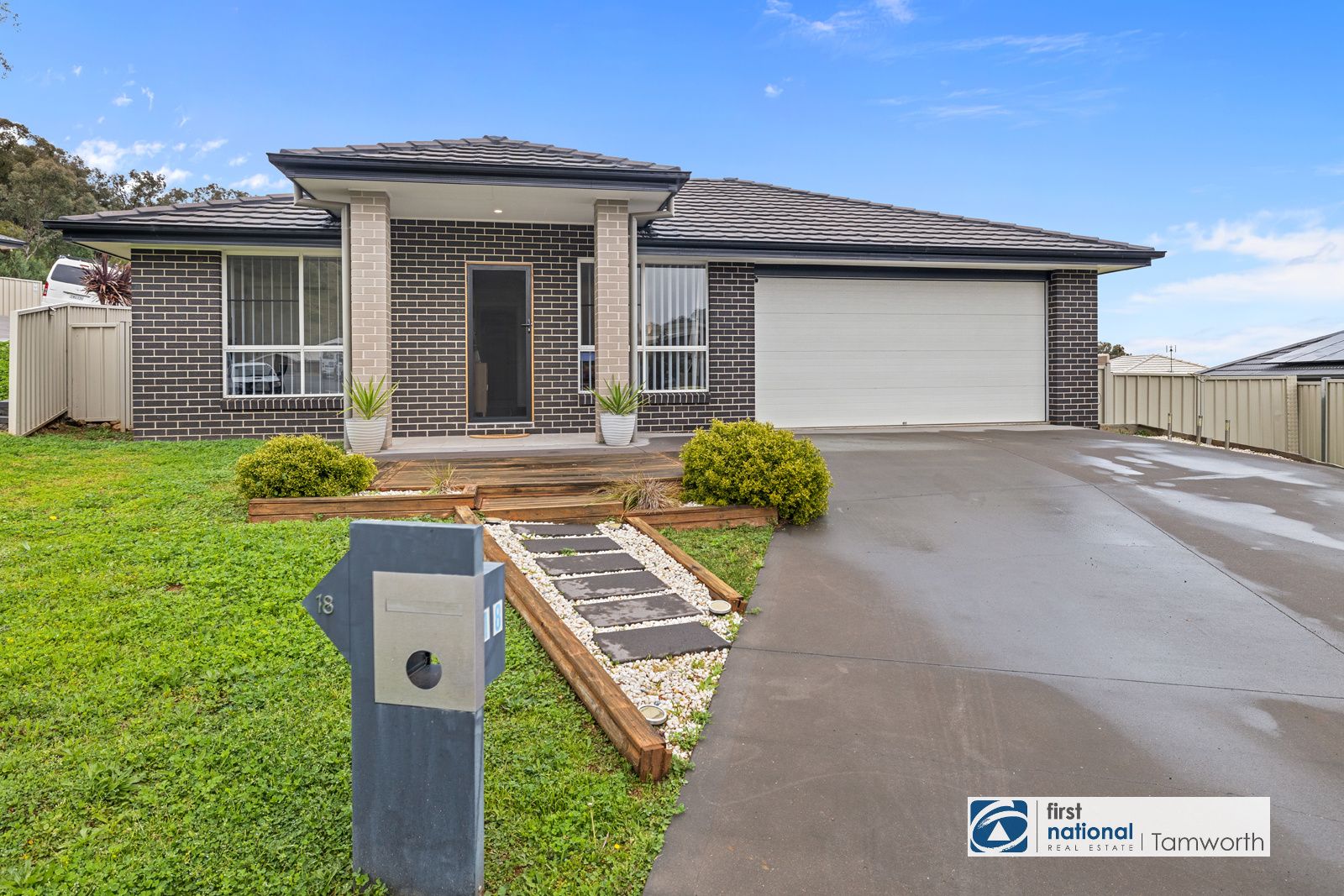 3 bedrooms House in 18 Scarborough Close TAMWORTH NSW, 2340