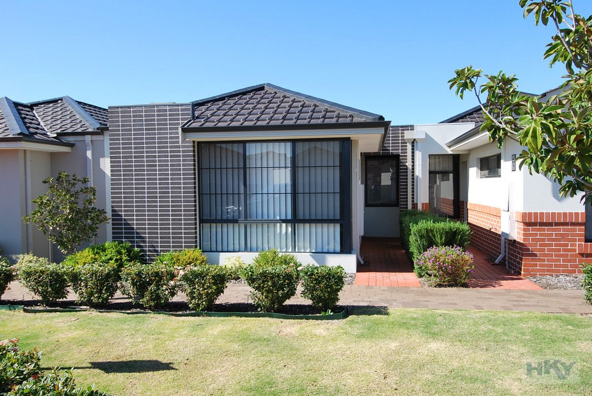 3 bedrooms House in 4/10 Cordovan Parkway AVELEY WA, 6069