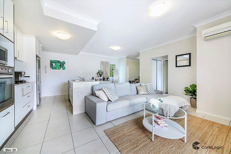 2 bedrooms Apartment / Unit / Flat in 9/2312 Gold Coast Highway MERMAID BEACH QLD, 4218