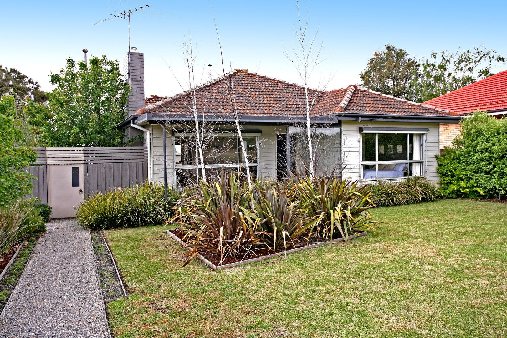3 bedrooms House in 58 Heytesbury Street HERNE HILL VIC, 3218