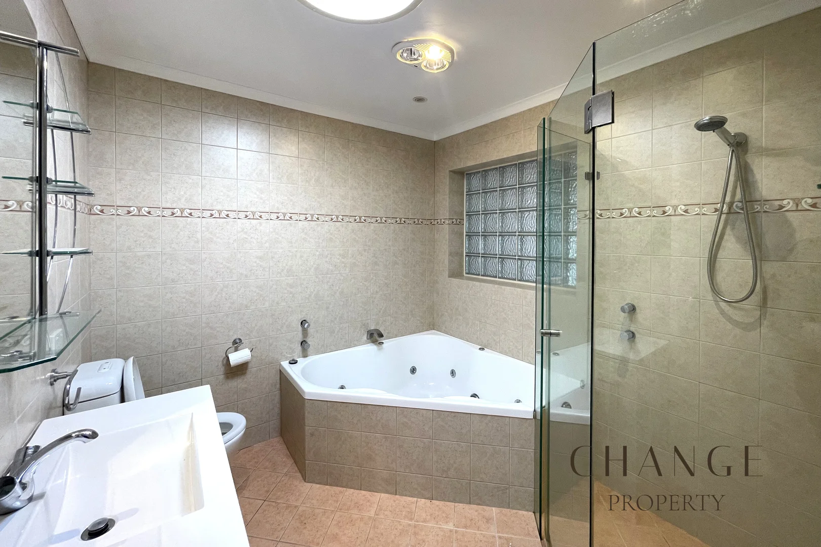 Additional image 11 of 5 Courigal Avenue, Kincumber NSW 2251