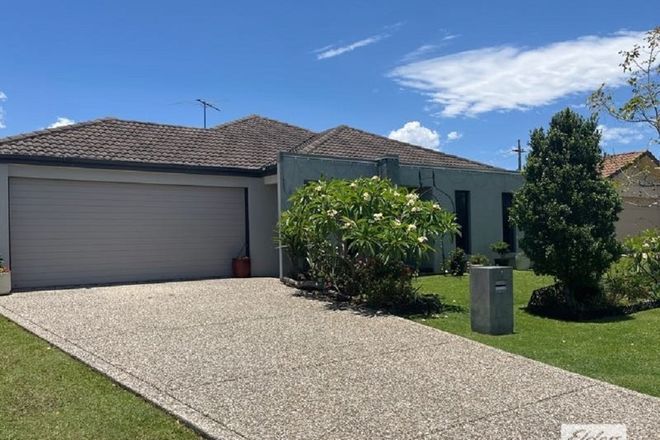 Picture of 4 Lotus Avenue, BELLMERE QLD 4510