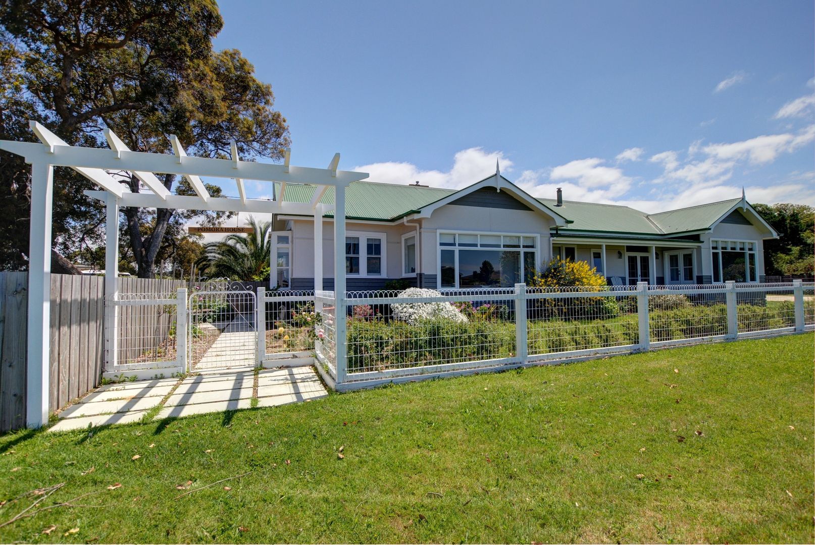 3 Princes Highway, Lakes Entrance VIC 3909