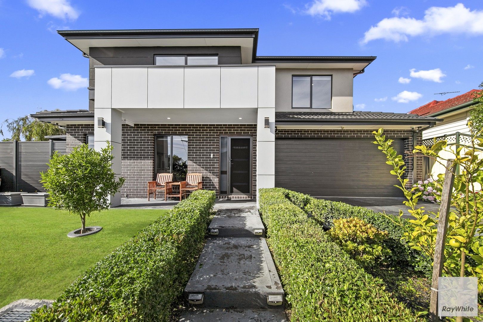 3 bedrooms House in 44 Loongana Avenue GLENROY VIC, 3046