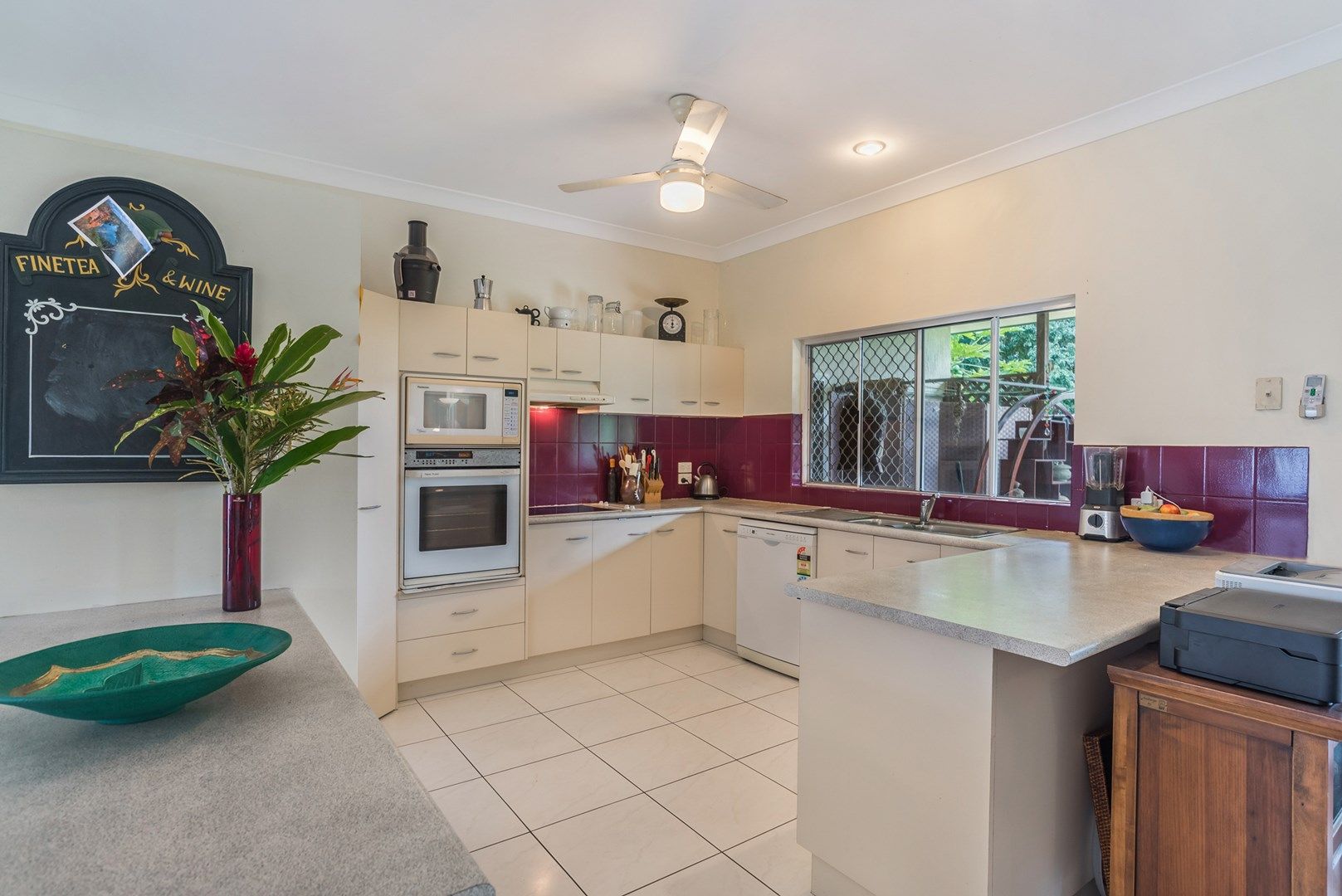 8 Watson Close, Mossman QLD 4873, Image 0