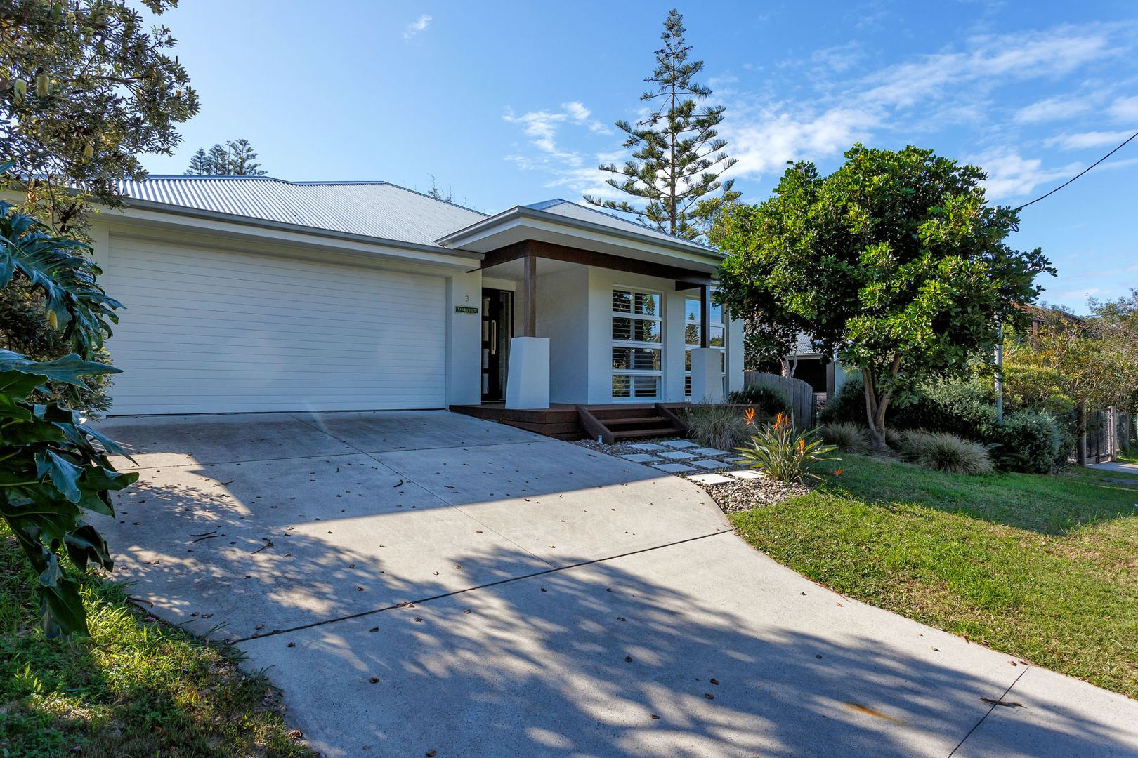 3 View Street, Blueys Beach NSW 2428, Image 2