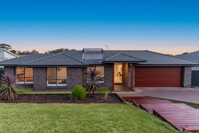 Picture of 31 Lomandra Avenue, CANIABA NSW 2480