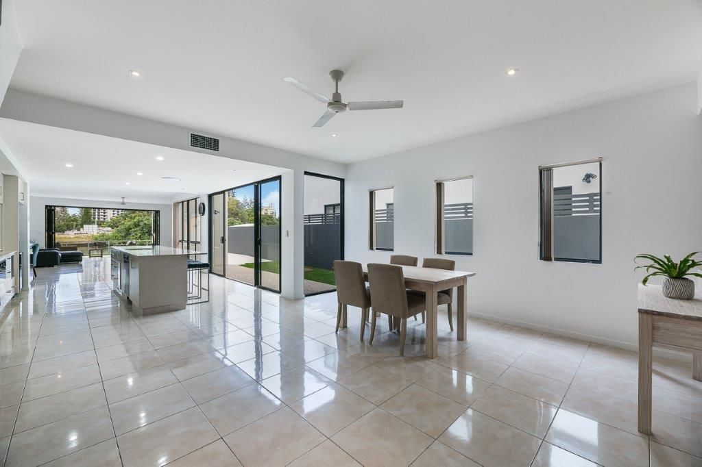 2/46 Paradise Island, Surfers Paradise QLD 4217, Image 2