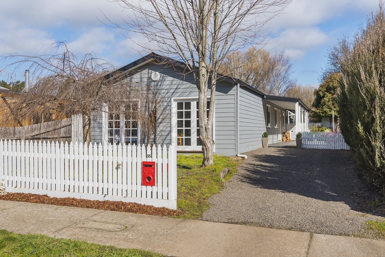 35 Victoria Street, Trentham VIC 3458, Image 0