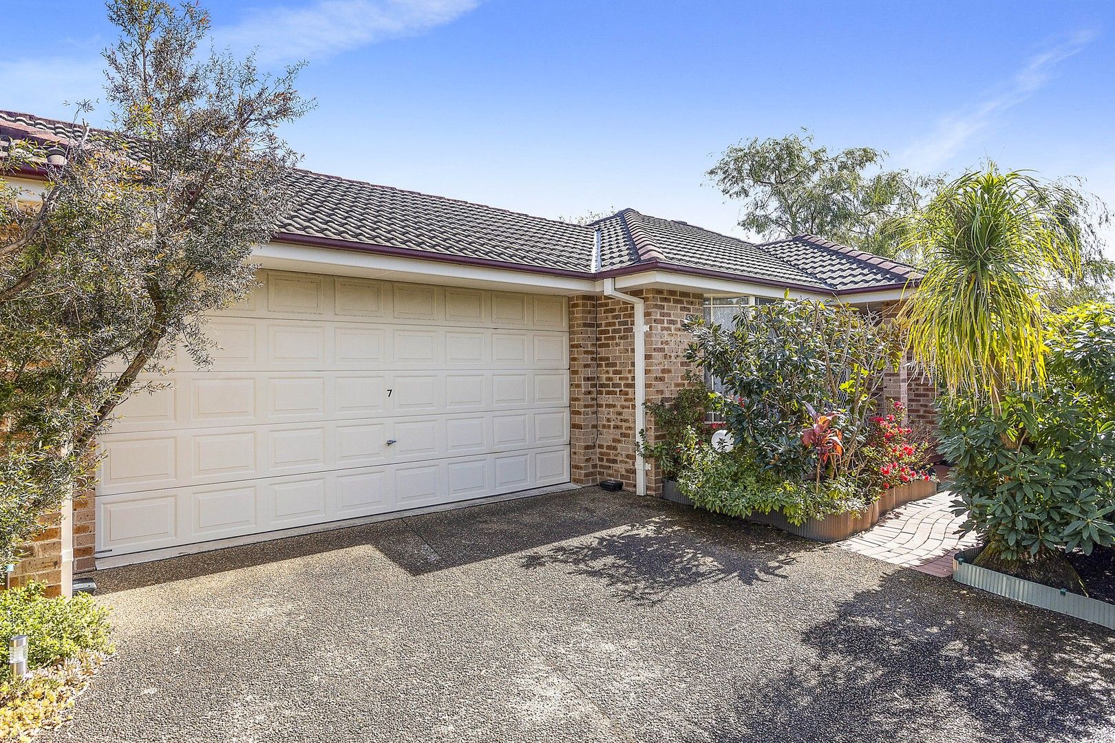 2 bedrooms Villa in 7/63-65 Jannali Avenue JANNALI NSW, 2226