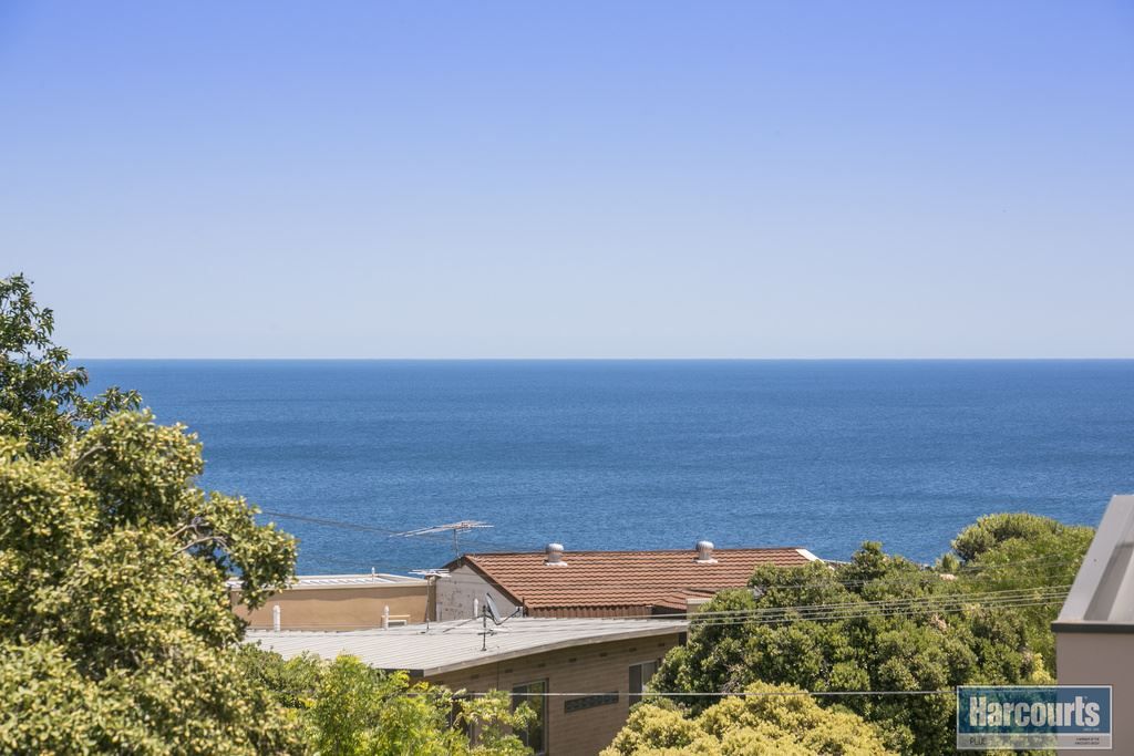 4 Seaview Avenue, Kingston Park SA 5049, Image 1