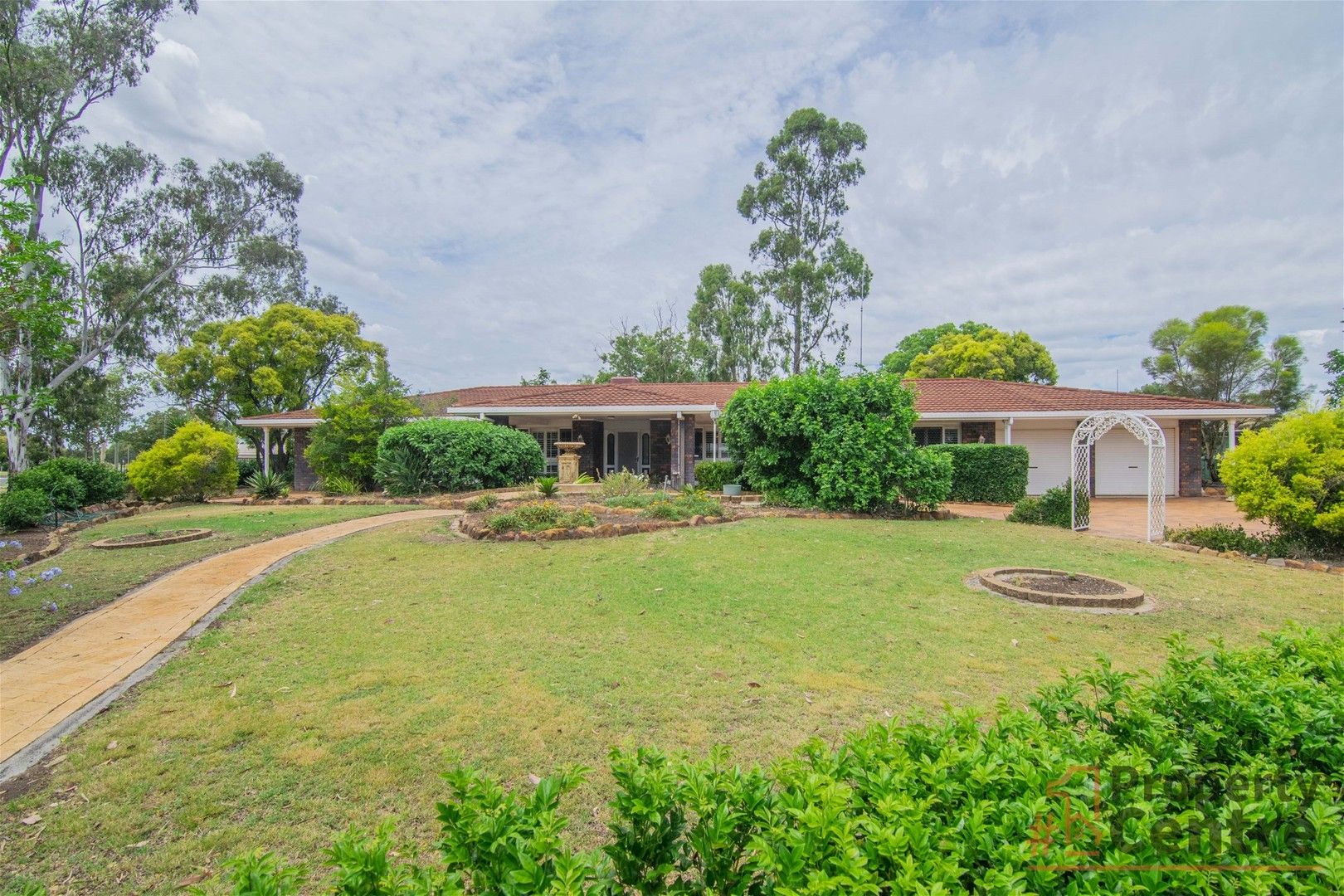 6 bedrooms House in 67 Owen Street DALBY QLD, 4405