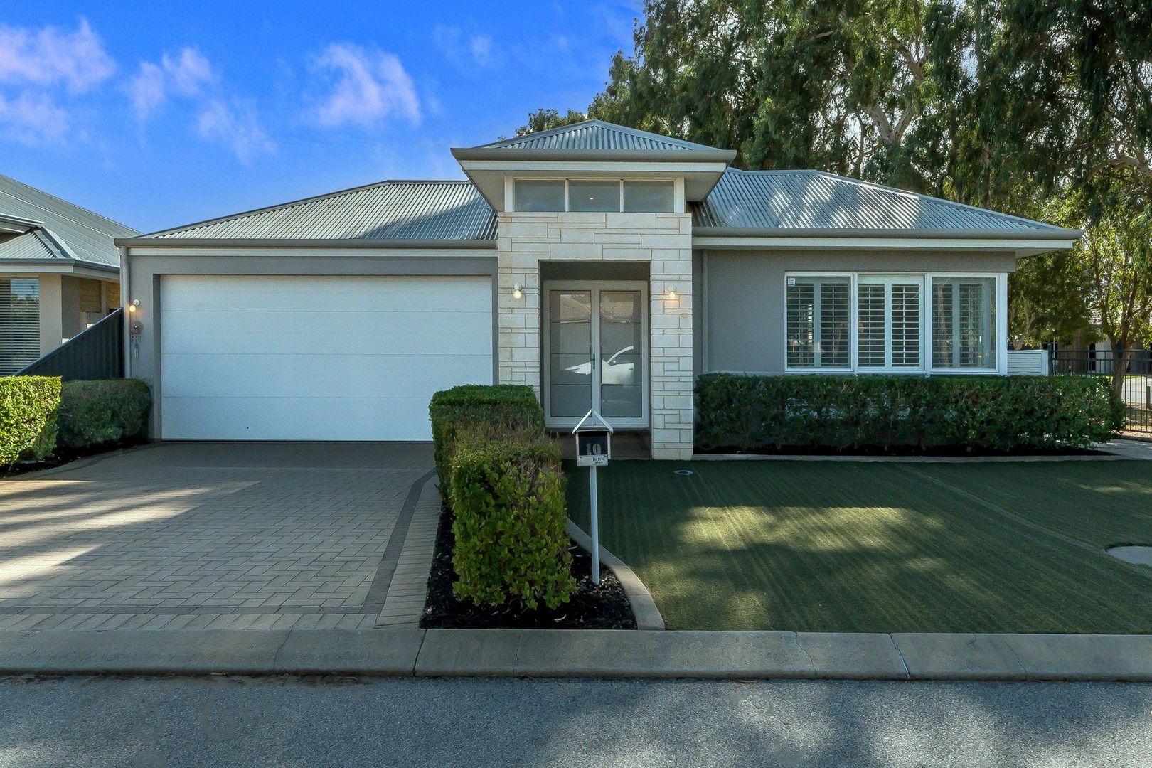 10 Letterkenny Way, Hilbert WA 6112, Image 0