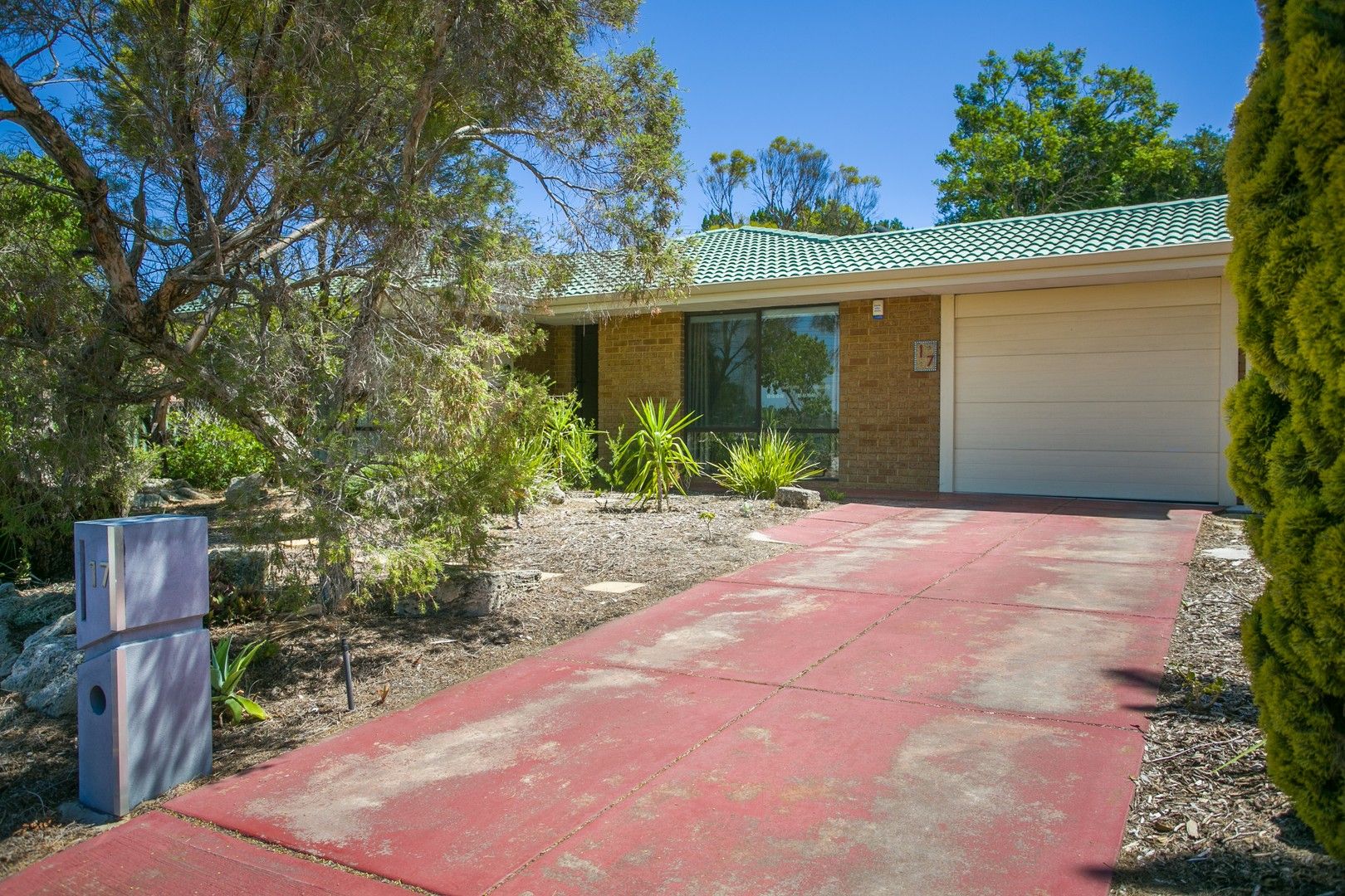 17 Lanagan Rise, South Lake WA 6164, Image 0