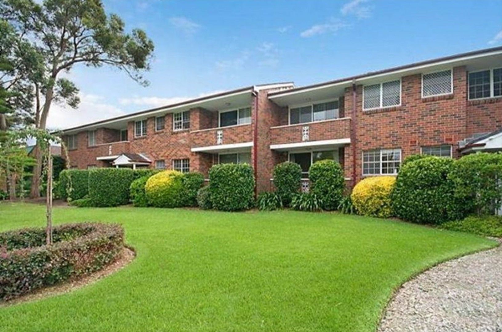 2 bedrooms Apartment / Unit / Flat in 23/207 Waterloo Road MARSFIELD NSW, 2122