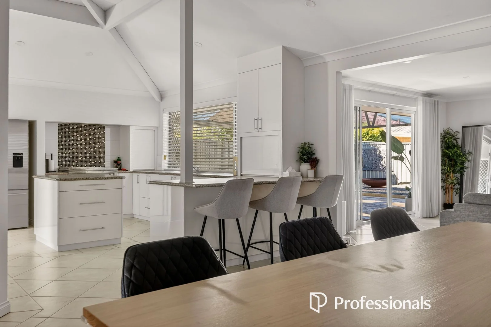 Additional image 7 of 70 Palmer Crescent, High Wycombe WA 6057