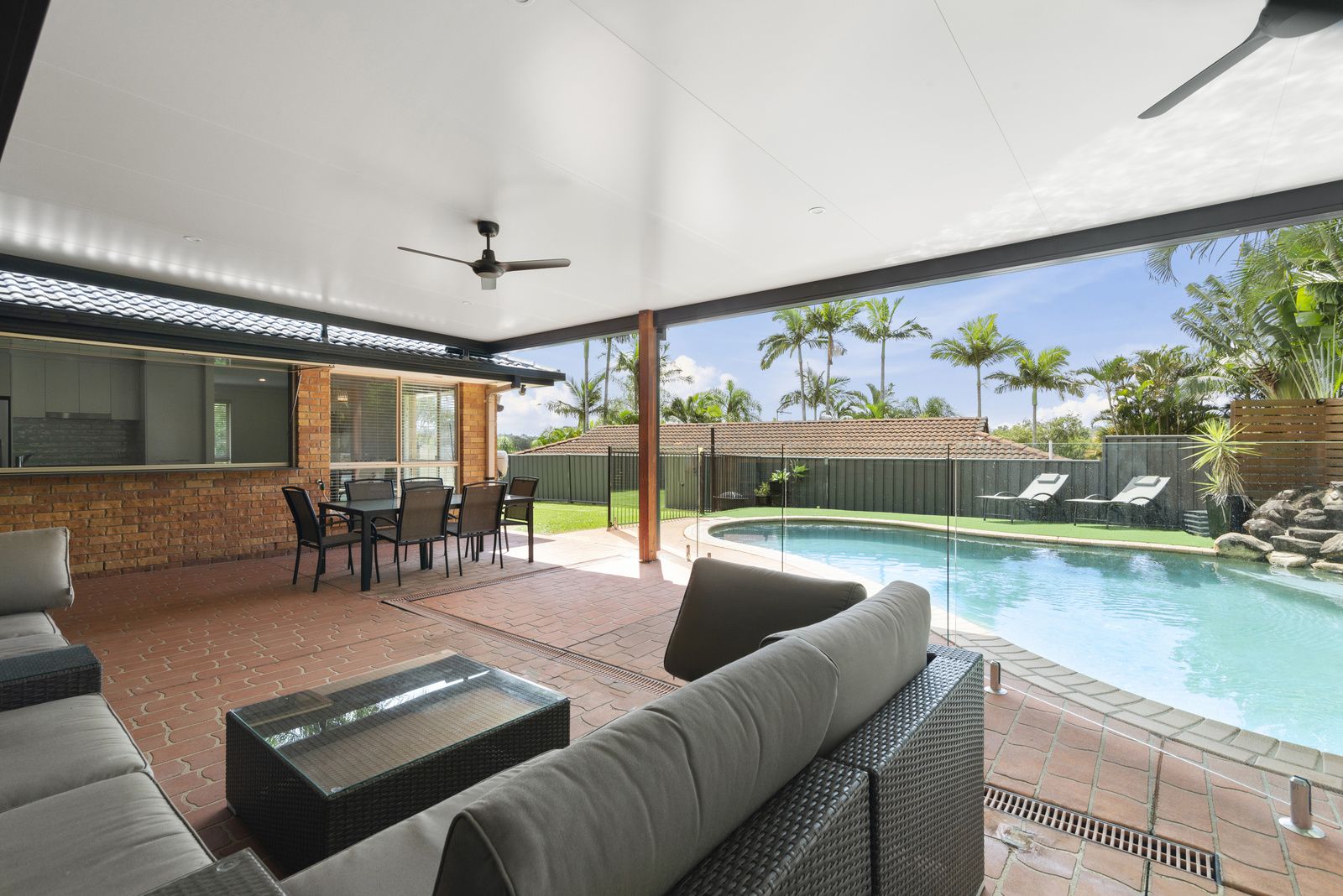 105 Clives Circuit, Currumbin Waters QLD 4223, Image 0
