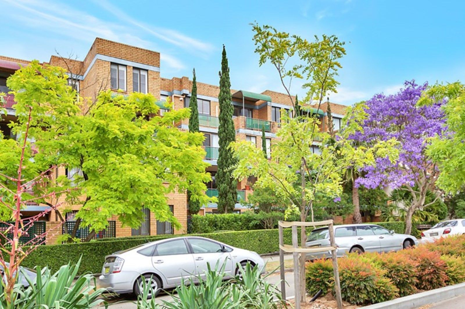 3 bedrooms Apartment / Unit / Flat in 63/1 Maddison Street REDFERN NSW, 2016