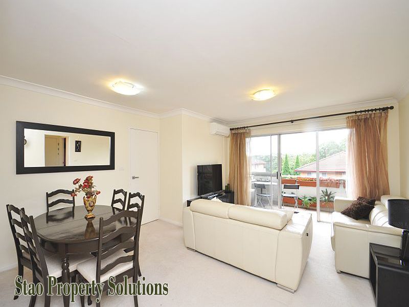2 bedrooms Apartment / Unit / Flat in 14/20-22 William St HORNSBY NSW, 2077