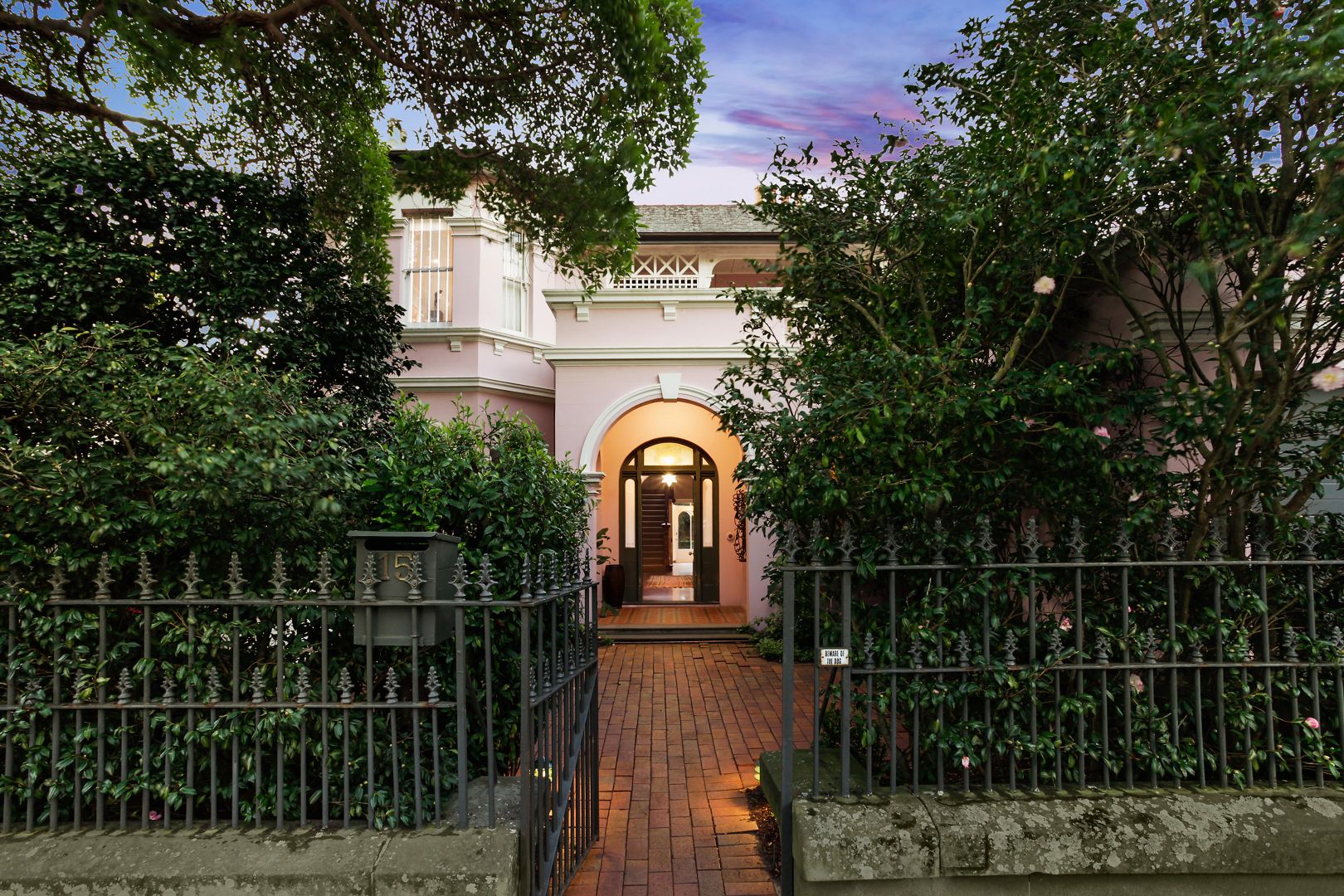 15 Trelawney Street, Woollahra NSW 2025, Image 2