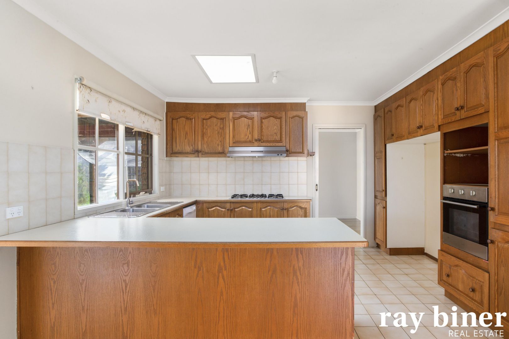 9 Irving Close, Greenvale VIC 3059 - House For Rent - $650 | Domain