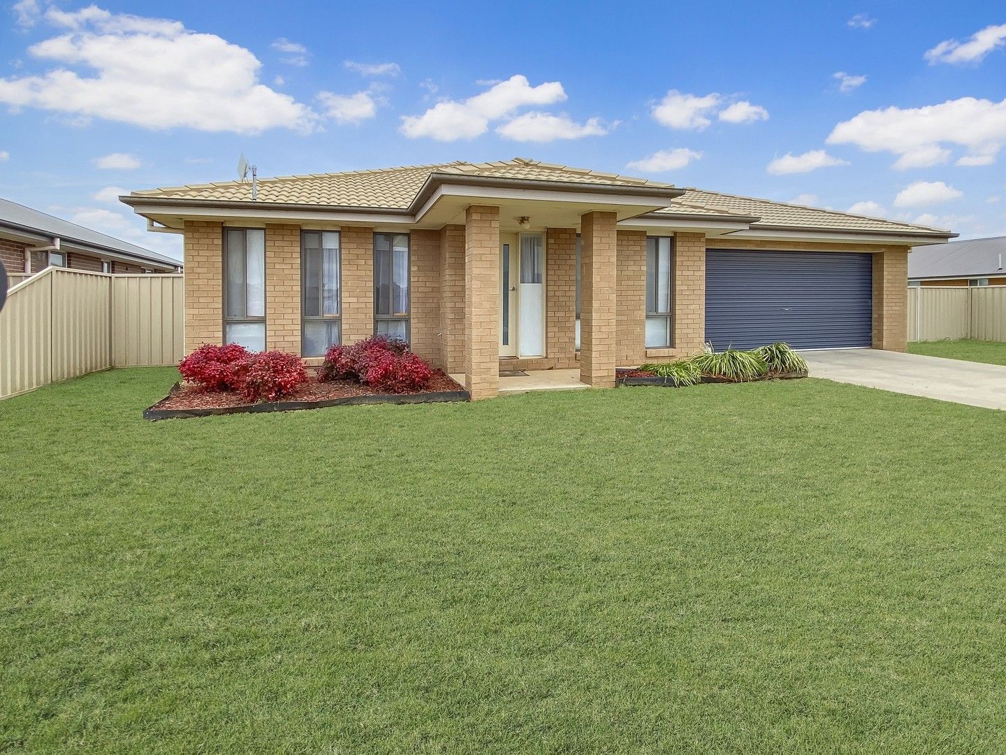 2 Devlin Close, Leeton NSW 2705, Image 0