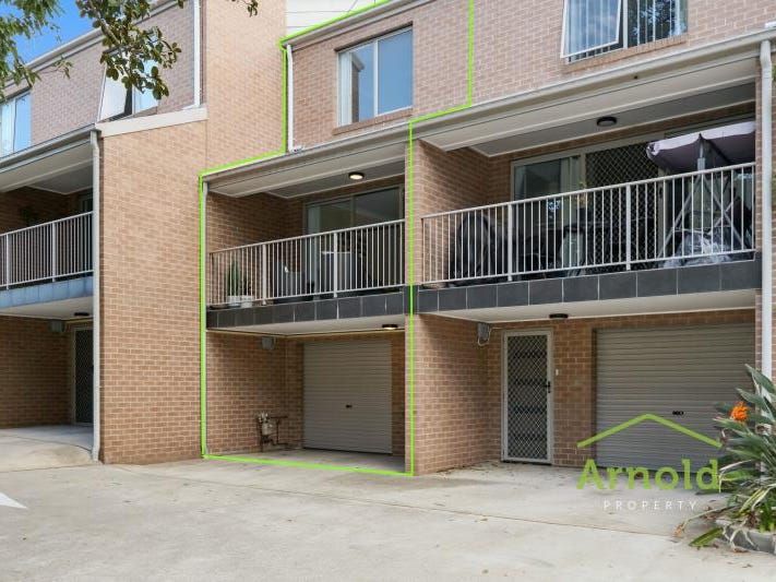 2 bedrooms Townhouse in 5/24 Crebert St Mayfield MAYFIELD NSW, 2304