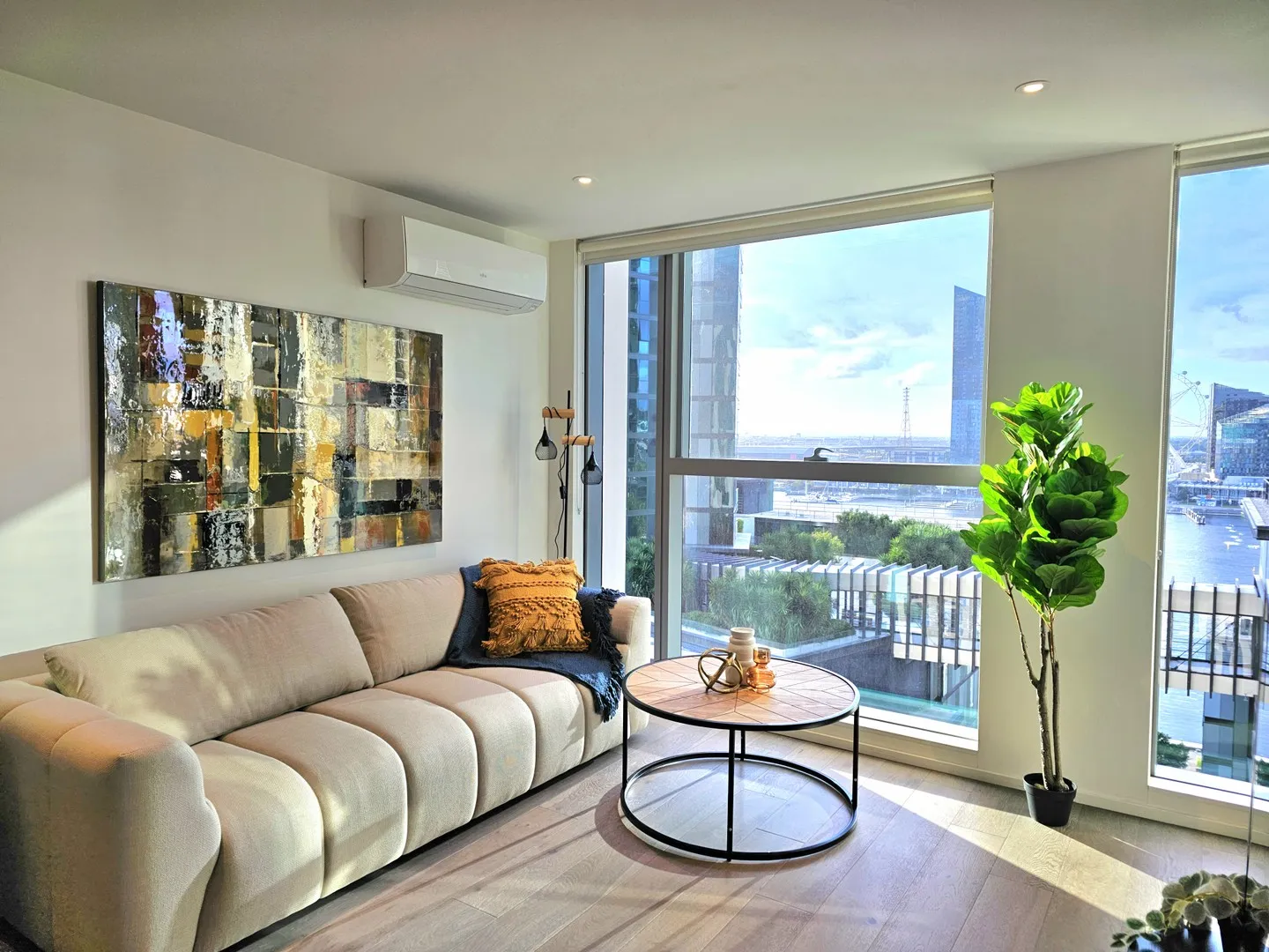 Apartment in Docklands, Victoria Harbour