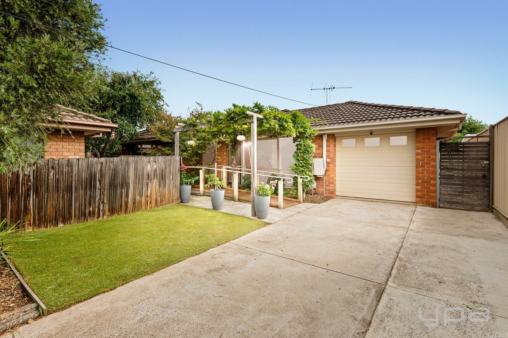 2/48 Duncans Road, Werribee VIC 3030, Image 0