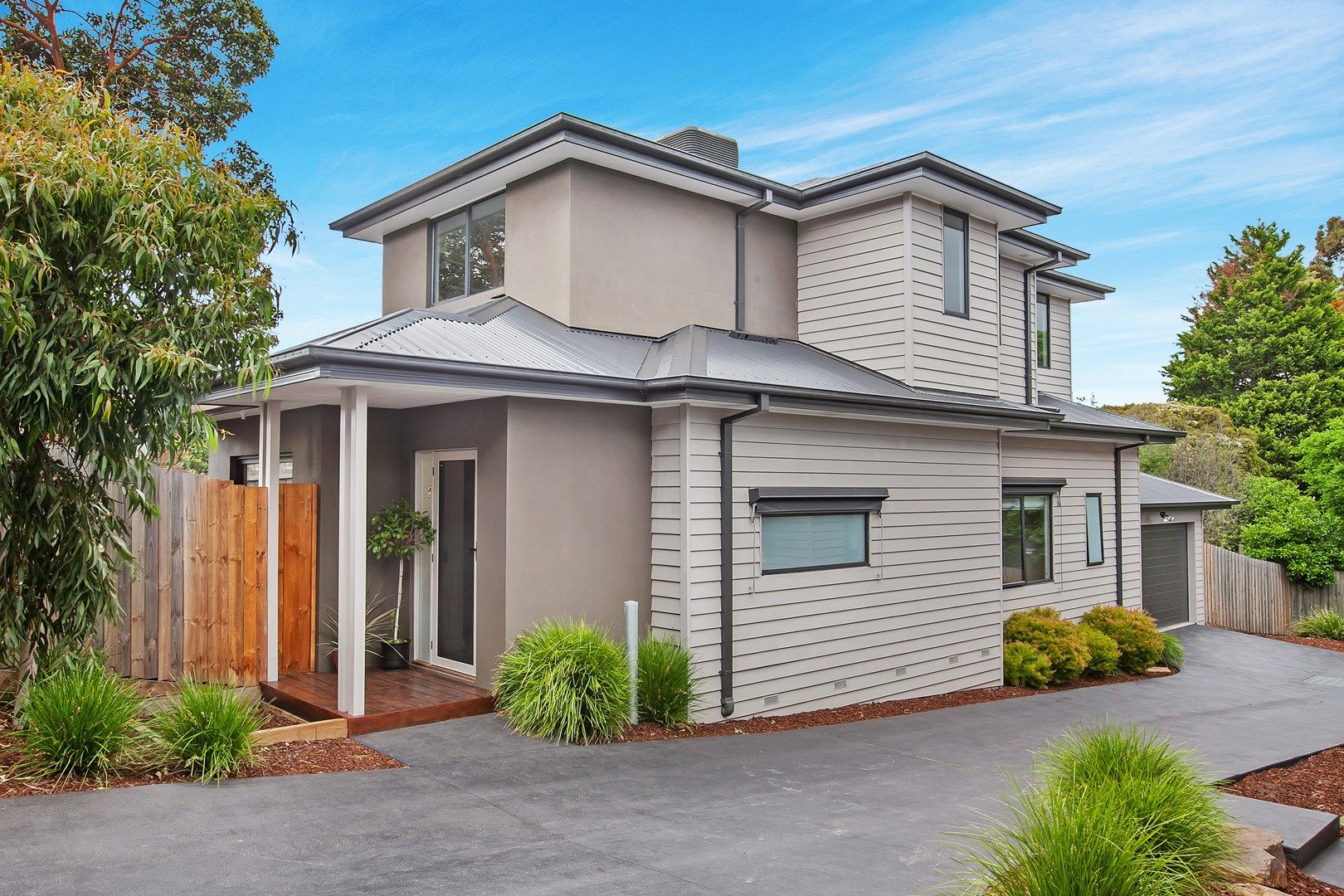 2/574 Lower Plenty Road, Viewbank VIC 3084, Image 0