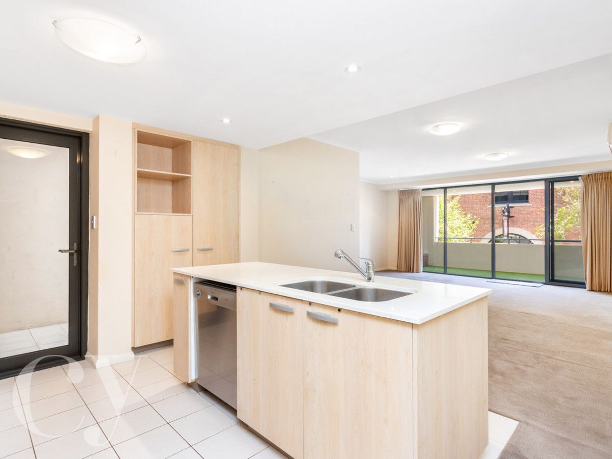 2 bedrooms Apartment / Unit / Flat in 1/5 Bannister Street FREMANTLE WA, 6160