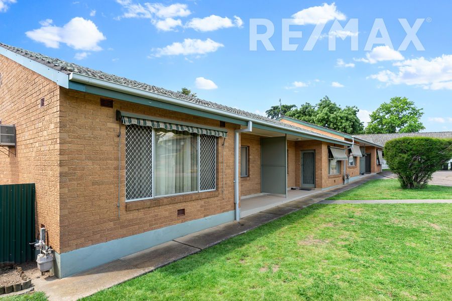 1/5 Karen Street, Tolland NSW 2650, Image 1